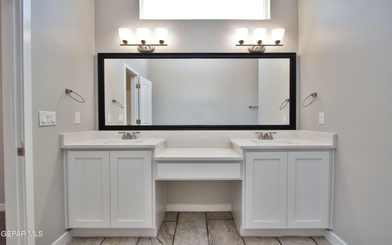 13873 Paseo Celeste Drive, El Paso, TX 79928, 3 Habitaciones Habitaciones , ,1 BañoBaños,Residential,En Venta,13873 Paseo Celeste Drive,0,936237