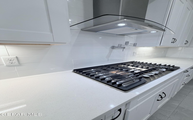 805 FAIRFORD Place, El Paso, TX 79928, 4 Habitaciones Habitaciones , ,3 BañosBaños,Residential,En Venta,805 FAIRFORD Place,0,936239