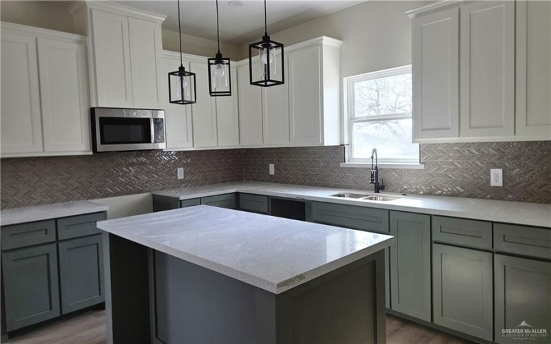 706 E Stubbs Street, Edinburg, TX 78539, 3 Bedrooms Bedrooms, ,2 BathroomsBathrooms,Residential,For Sale,706 E Stubbs Street,0,491715