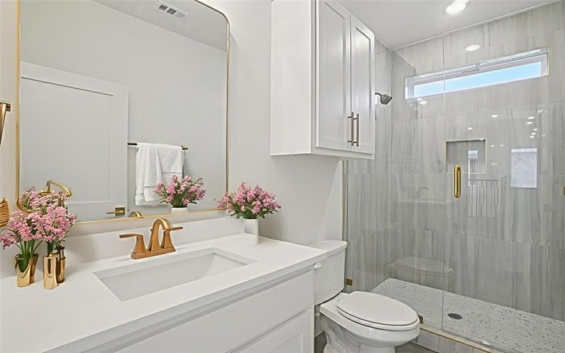 3703 Pilgrims Mews, Rowlett, TX 75088, 4 Bedrooms Bedrooms, ,3 BathroomsBathrooms,Residential,For Sale,3703 Pilgrims Mews,0,21143476