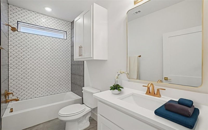 3703 Pilgrims Mews, Rowlett, TX 75088, 4 Bedrooms Bedrooms, ,3 BathroomsBathrooms,Residential,For Sale,3703 Pilgrims Mews,0,21143476