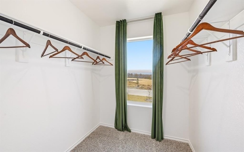 5512 CORDUROY Road, Denton, TX 76249, 5 Bedrooms Bedrooms, ,2 BathroomsBathrooms,Residential,For Sale,5512 CORDUROY Road,0,21149409