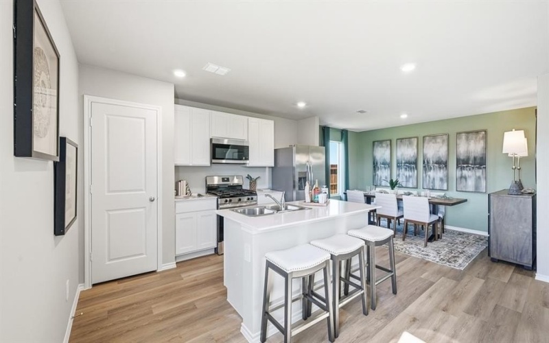 5512 CORDUROY Road, Denton, TX 76249, 5 Bedrooms Bedrooms, ,2 BathroomsBathrooms,Residential,For Sale,5512 CORDUROY Road,0,21149409