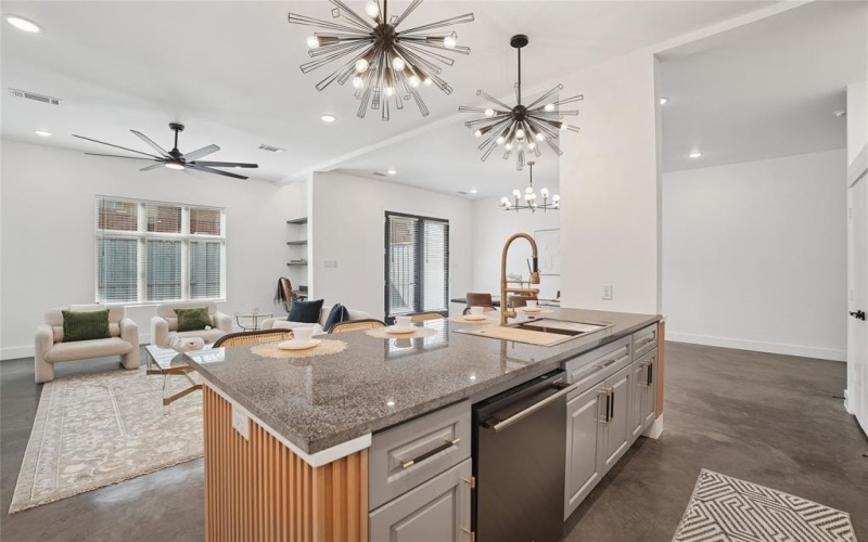 4618 Columbia Avenue #Bulding 2, Dallas, TX 75226, 6 Habitaciones Habitaciones , ,5 BañosBaños,Residential Multi Family,En Venta,4618 Columbia Avenue,0,21149557