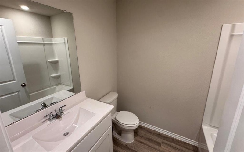 568 MARSH Street, Cleburne, TX 76033, 3 Habitaciones Habitaciones , ,2 BañosBaños,Residential,En Venta,568 MARSH Street,0,21149804