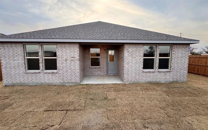 568 MARSH Street, Cleburne, TX 76033, 3 Habitaciones Habitaciones , ,2 BañosBaños,Residential,En Venta,568 MARSH Street,0,21149804