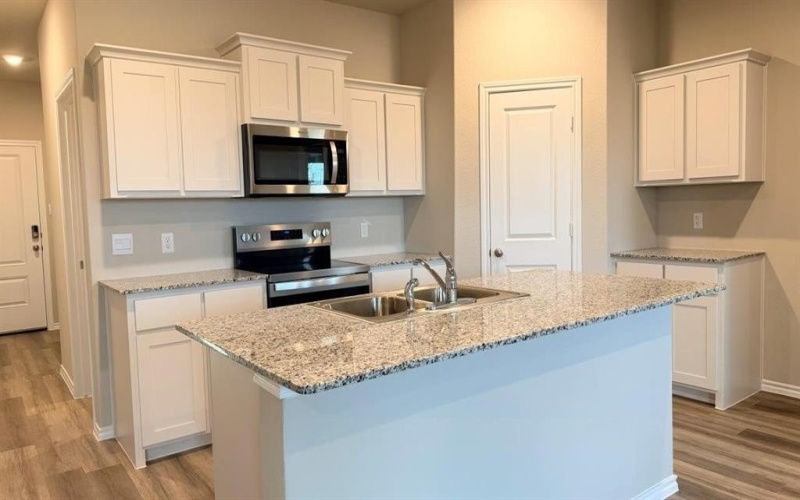 568 MARSH Street, Cleburne, TX 76033, 3 Habitaciones Habitaciones , ,2 BañosBaños,Residential,En Venta,568 MARSH Street,0,21149804