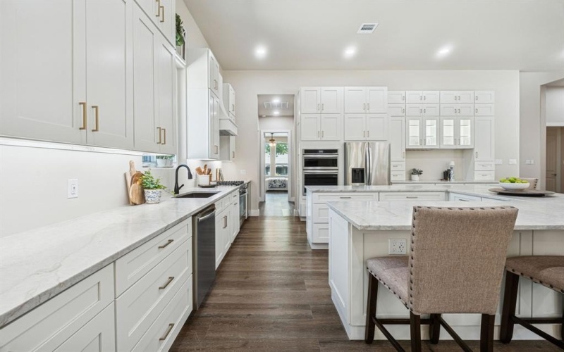 441 Kelda Lane, Highland Village, TX 75077, 4 Bedrooms Bedrooms, ,5 BathroomsBathrooms,Residential,For Sale,441 Kelda Lane,0,21145405