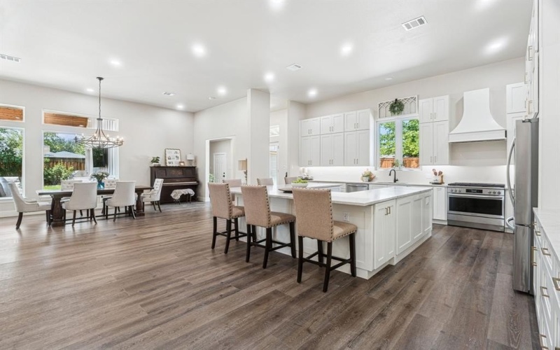 441 Kelda Lane, Highland Village, TX 75077, 4 Bedrooms Bedrooms, ,5 BathroomsBathrooms,Residential,For Sale,441 Kelda Lane,0,21145405