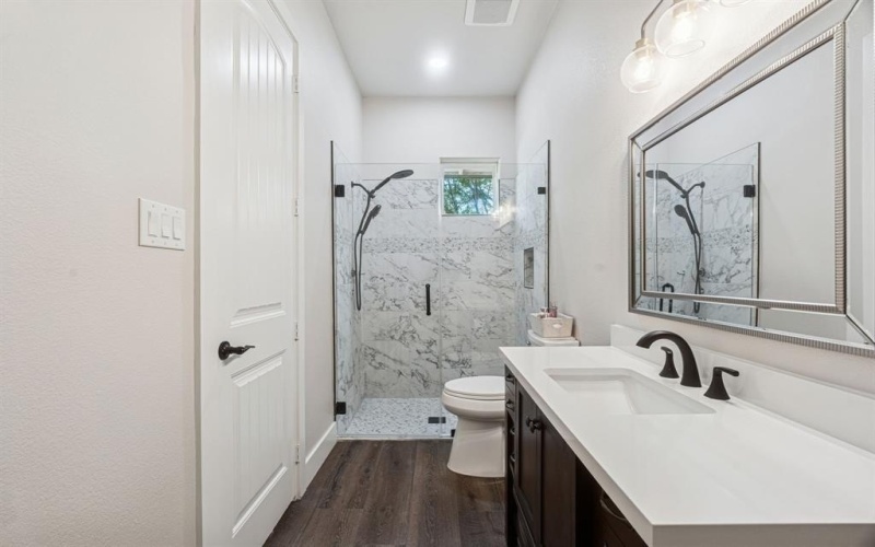 441 Kelda Lane, Highland Village, TX 75077, 4 Bedrooms Bedrooms, ,5 BathroomsBathrooms,Residential,For Sale,441 Kelda Lane,0,21145405