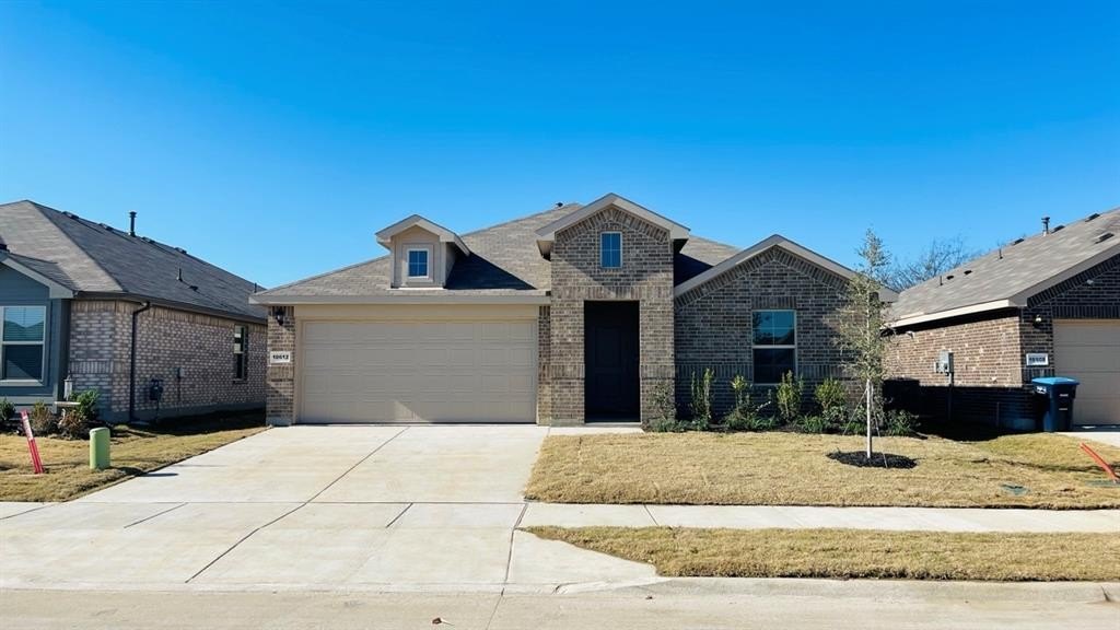 10612 SUNRISE CREEK Drive, Fort Worth, TX 76036, 4 Bedrooms Bedrooms, ,2 BathroomsBathrooms,Residential,For Sale,10612 SUNRISE CREEK Drive,0,21147271