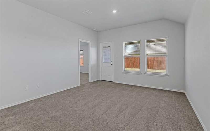 624 SHADED GROVE Drive, Denton, TX 76259, 3 Habitaciones Habitaciones , ,2 BañosBaños,Residential,En Venta,624 SHADED GROVE Drive,0,21147316