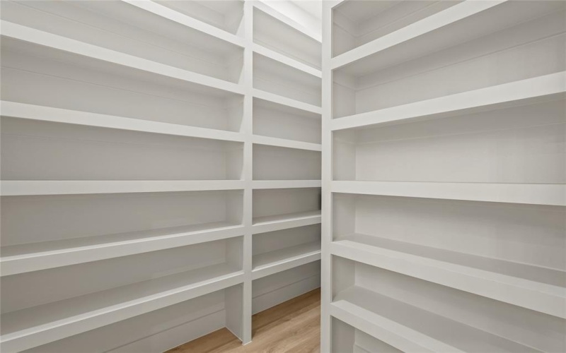 603 S Moore Street, Dallas, TX 75203, 4 Bedrooms Bedrooms, ,2 BathroomsBathrooms,Residential,For Sale,603 S Moore Street,0,21147423