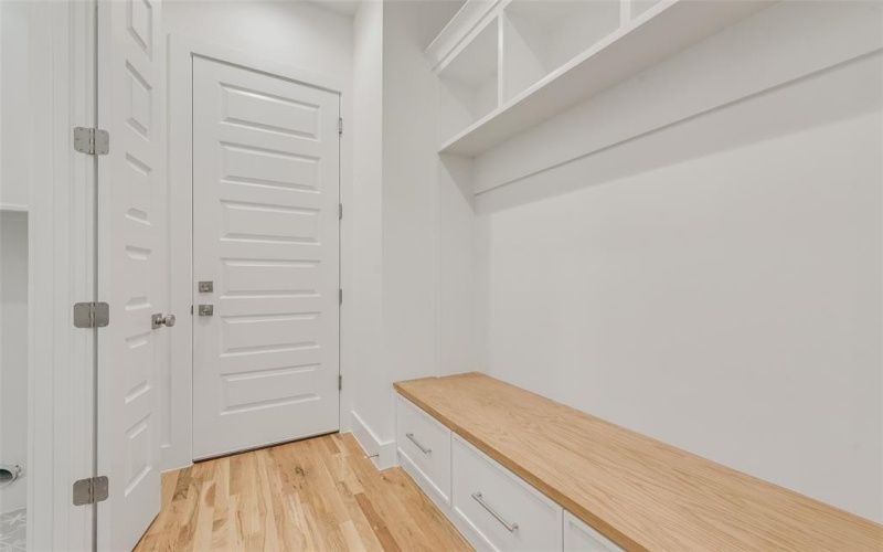 815 S Waverly Drive, Dallas, TX 75208, 4 Bedrooms Bedrooms, ,3 BathroomsBathrooms,Residential,For Sale,815 S Waverly Drive,0,21147837