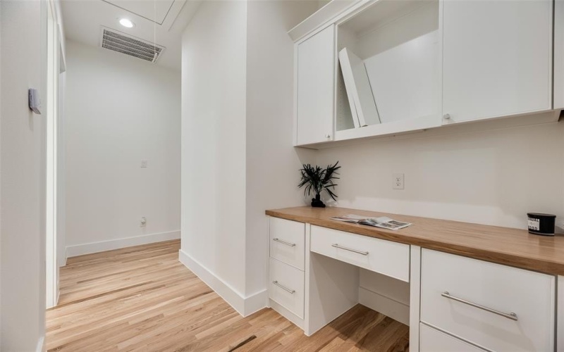 3422 Bogata Boulevard, Dallas, TX 75220, 4 Habitaciones Habitaciones , ,3 BañosBaños,Residential,En Venta,3422 Bogata Boulevard,0,21148173