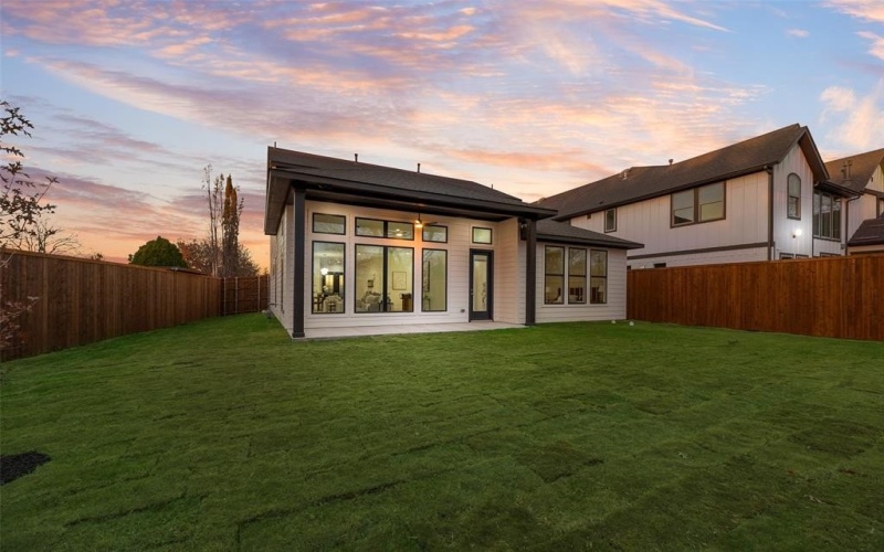 3422 Bogata Boulevard, Dallas, TX 75220, 4 Habitaciones Habitaciones , ,3 BañosBaños,Residential,En Venta,3422 Bogata Boulevard,0,21148173