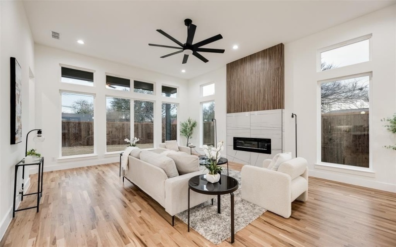 3422 Bogata Boulevard, Dallas, TX 75220, 4 Habitaciones Habitaciones , ,3 BañosBaños,Residential,En Venta,3422 Bogata Boulevard,0,21148173