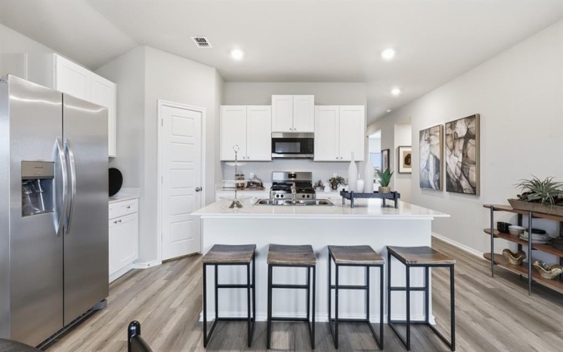 2217 WHITE BUFFALO Way, Fort Worth, TX 76036, 4 Bedrooms Bedrooms, ,2 BathroomsBathrooms,Residential,For Sale,2217 WHITE BUFFALO Way,0,21148584