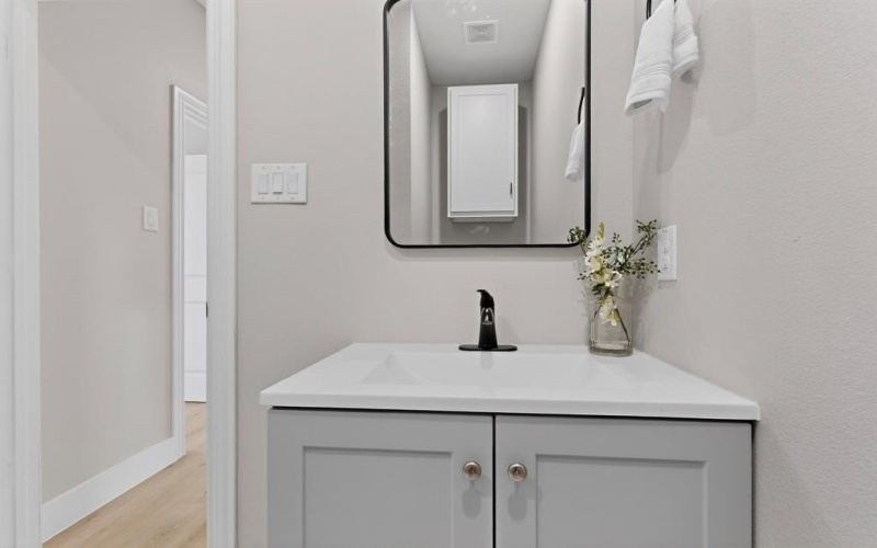 6027 Plum Dale Road, Dallas, TX 75241, 4 Bedrooms Bedrooms, ,2 BathroomsBathrooms,Residential,For Sale,6027 Plum Dale Road,0,21148916