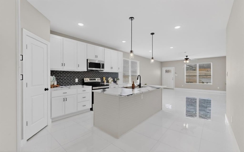 6027 Plum Dale Road, Dallas, TX 75241, 4 Bedrooms Bedrooms, ,2 BathroomsBathrooms,Residential,For Sale,6027 Plum Dale Road,0,21148916