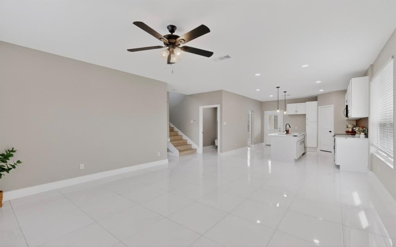 6027 Plum Dale Road, Dallas, TX 75241, 4 Bedrooms Bedrooms, ,2 BathroomsBathrooms,Residential,For Sale,6027 Plum Dale Road,0,21148916