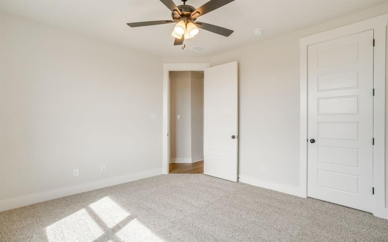 410 Olson Road, Waxahachie, TX 75167, 4 Bedrooms Bedrooms, ,3 BathroomsBathrooms,Residential,For Sale,410 Olson Road,0,21148978