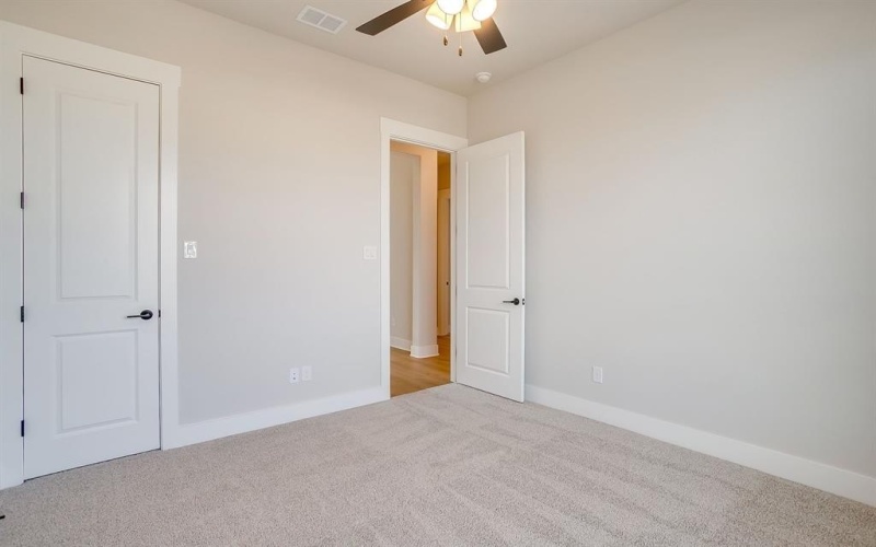 431 Olson Road, Waxahachie, TX 75167, 4 Habitaciones Habitaciones , ,3 BañosBaños,Residential,En Venta,431 Olson Road,0,21148992