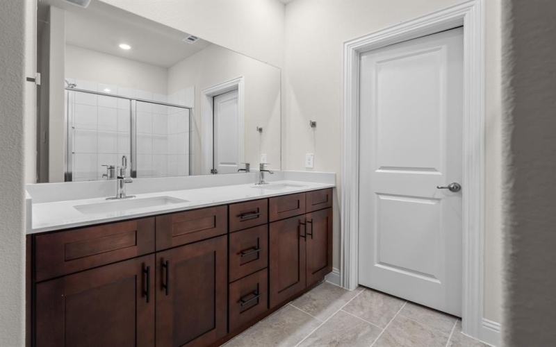 4523 Cinema Street, Plano, TX 75024, 5 Habitaciones Habitaciones , ,3 BañosBaños,Residential,En Venta,4523 Cinema Street,0,21149033