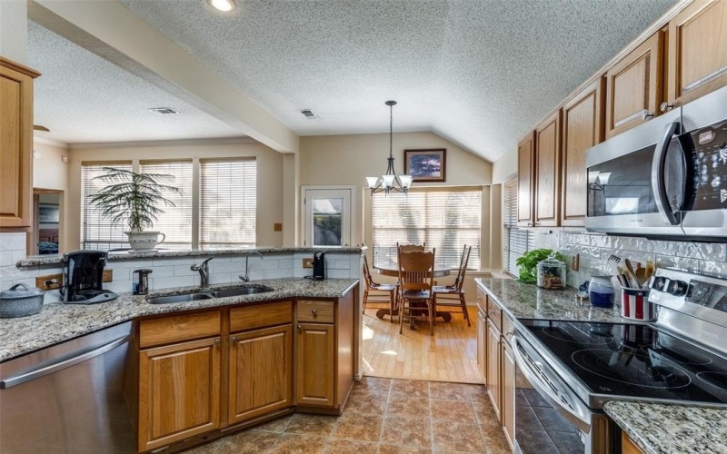 4804 Davy Crockett Trail, Fort Worth, TX 76137, 3 Habitaciones Habitaciones , ,2 BañosBaños,Residential,En Venta,4804 Davy Crockett Trail,0,21149169