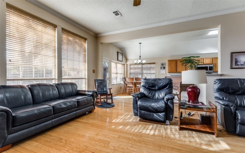 4804 Davy Crockett Trail, Fort Worth, TX 76137, 3 Habitaciones Habitaciones , ,2 BañosBaños,Residential,En Venta,4804 Davy Crockett Trail,0,21149169