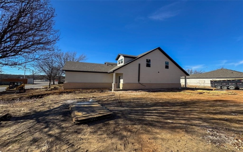 411/ 413 W Dulin Street, Sherman, TX 75090, 6 Habitaciones Habitaciones , ,5 BañosBaños,Residential Multi Family,En Venta,411/ 413 W Dulin Street,0,21149239