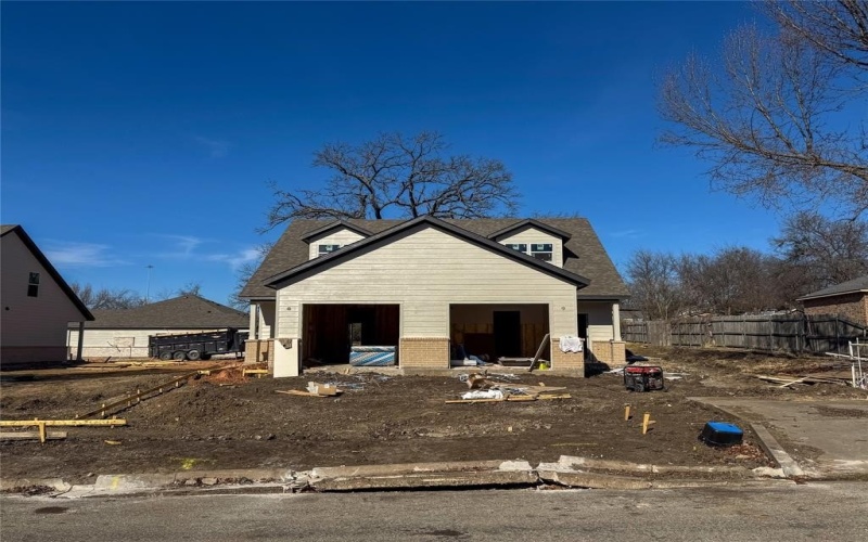 417/ 419 W Dulin Street, Sherman, TX 75090, 6 Habitaciones Habitaciones , ,5 BañosBaños,Residential Multi Family,En Venta,417/ 419 W Dulin Street,0,21149254