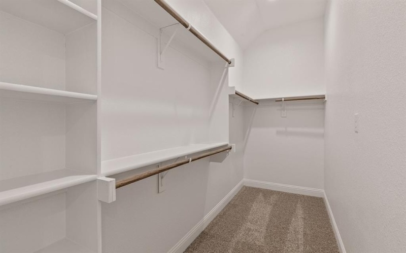 10412 SUNSET SHORE Drive, Grand Prairie, TX 76065, 4 Habitaciones Habitaciones , ,2 BañosBaños,Residential,En Venta,10412 SUNSET SHORE Drive,0,21149282