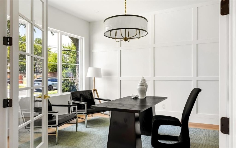 2414 Grigsby Avenue, Dallas, TX 75204, 4 Bedrooms Bedrooms, ,3 BathroomsBathrooms,Residential,For Sale,2414 Grigsby Avenue,0,21149350