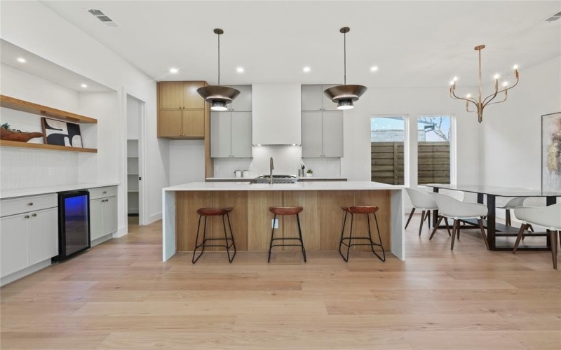 3635 Espanola Drive, Dallas, TX 75220, 4 Habitaciones Habitaciones , ,5 BañosBaños,Residential,En Venta,3635 Espanola Drive,0,21149810