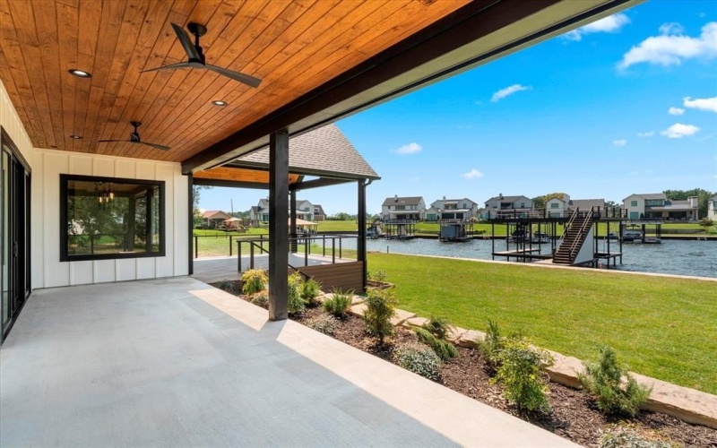 2565 Groves Court, Tool, TX 75143, 6 Bedrooms Bedrooms, ,6 BathroomsBathrooms,Residential,For Sale,2565 Groves Court,0,21149847