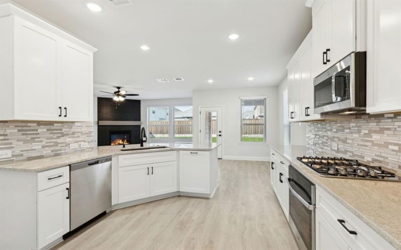 1916 Huron Drive, Forney, TX 75126, 5 Bedrooms Bedrooms, ,3 BathroomsBathrooms,Residential,For Sale,1916 Huron Drive,0,21149942