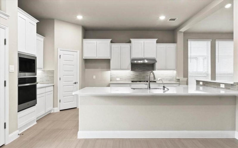 1731 Highwood Road, Forney, TX 75126, 4 Bedrooms Bedrooms, ,3 BathroomsBathrooms,Residential,For Sale,1731 Highwood Road,0,21150003