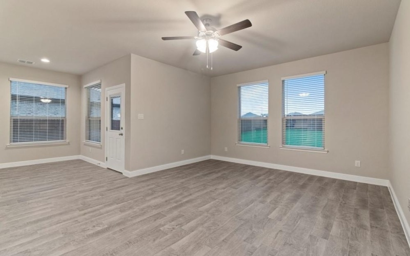 206 LUNAYENA Road, Rhome, TX 76078, 4 Bedrooms Bedrooms, ,2 BathroomsBathrooms,Residential,For Sale,206 LUNAYENA Road,20195592