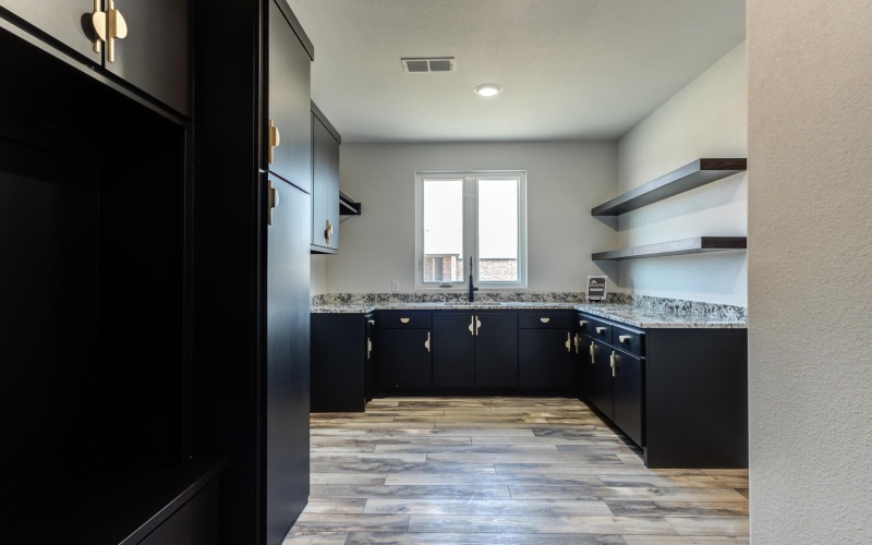 4422 142nd Street, Lubbock, TX 79424, 4 Bedrooms Bedrooms, ,3 BathroomsBathrooms,Residential,For Sale,4422 142nd Street,0,202553895
