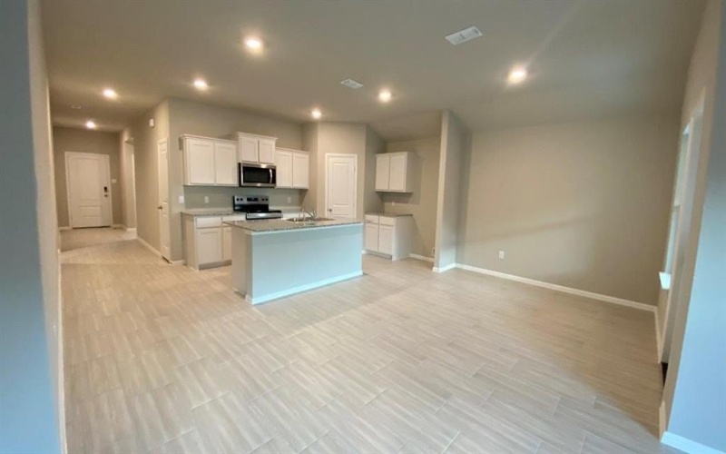 521 MARSH Street, Cleburne, TX 76033, 4 Bedrooms Bedrooms, ,2 BathroomsBathrooms,Residential,For Sale,521 MARSH Street,0,21150083