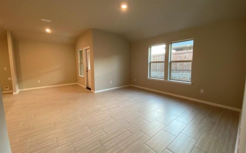 521 MARSH Street, Cleburne, TX 76033, 4 Bedrooms Bedrooms, ,2 BathroomsBathrooms,Residential,For Sale,521 MARSH Street,0,21150083