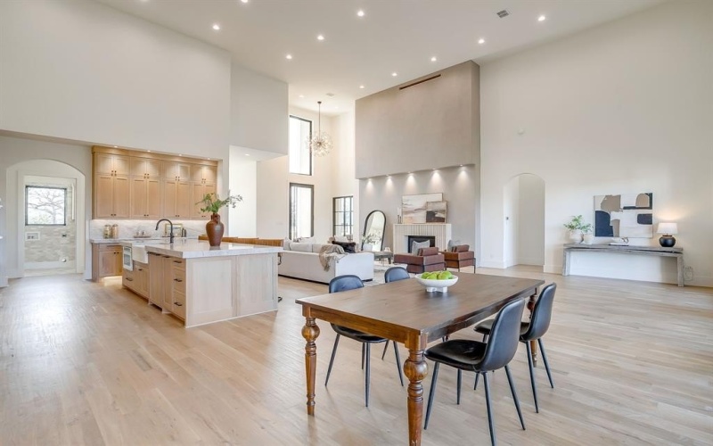 1009 Genoa Drive, Weatherford, TX 76087, 4 Habitaciones Habitaciones , ,5 BañosBaños,Residential,En Venta,1009 Genoa Drive,0,21150190