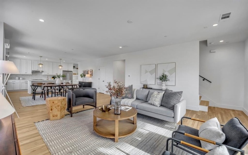 7207 Gaston Avenue #1006, Dallas, TX 75206, 2 Bedrooms Bedrooms, ,2 BathroomsBathrooms,Residential,For Sale,7207 Gaston Avenue,0,21150201