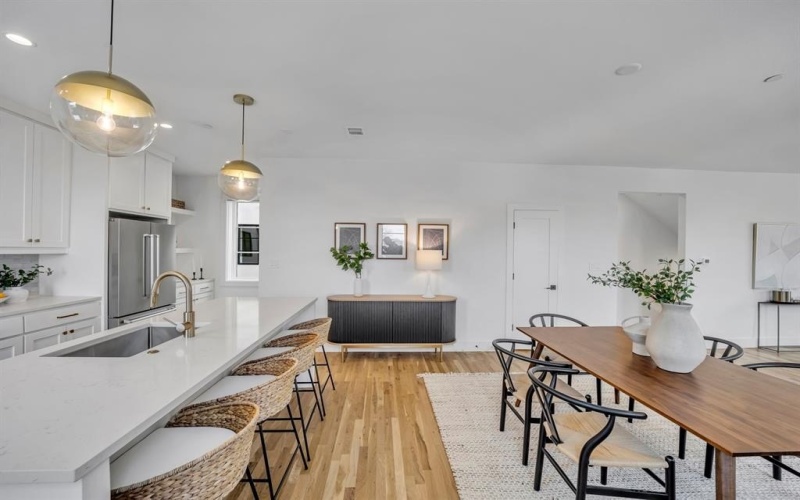 7207 Gaston Avenue #1006, Dallas, TX 75206, 2 Bedrooms Bedrooms, ,2 BathroomsBathrooms,Residential,For Sale,7207 Gaston Avenue,0,21150201