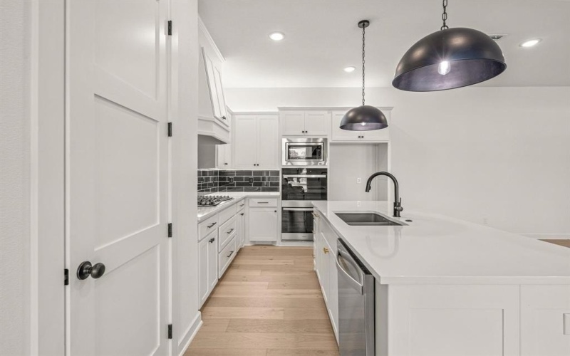 177 Hulen Circle, Aledo, TX 76008, 5 Bedrooms Bedrooms, ,5 BathroomsBathrooms,Residential,For Sale,177 Hulen Circle,0,21150237