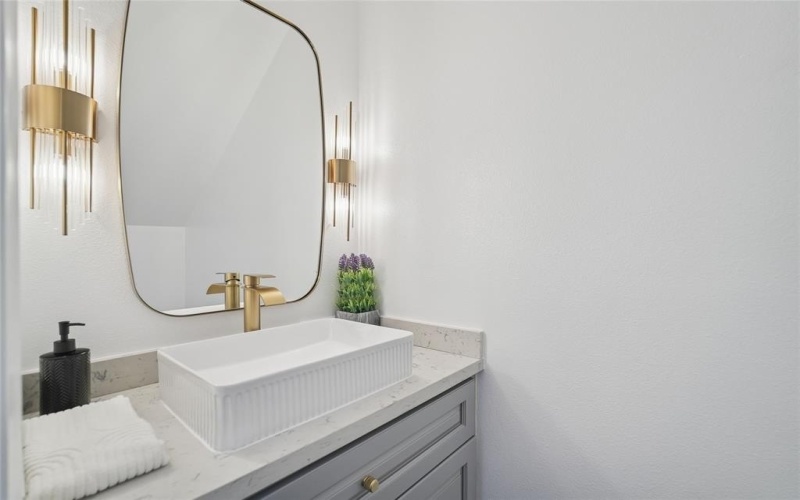 4618 Columbia Avenue #2a, Dallas, TX 75226, 3 Habitaciones Habitaciones , ,2 BañosBaños,Residential,En Venta,4618 Columbia Avenue,0,21150253