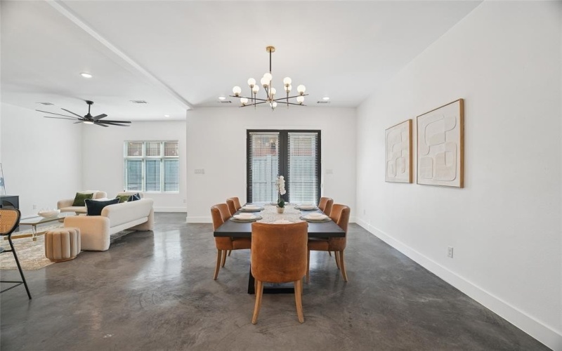 4618 Columbia Avenue #2a, Dallas, TX 75226, 3 Habitaciones Habitaciones , ,2 BañosBaños,Residential,En Venta,4618 Columbia Avenue,0,21150253