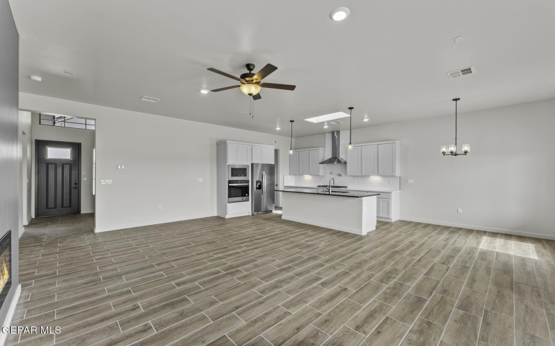 253 Rami Vista Place, El Paso, TX 79928, 4 Habitaciones Habitaciones , ,3 BañosBaños,Residential,En Venta,253 Rami Vista Place,0,936249