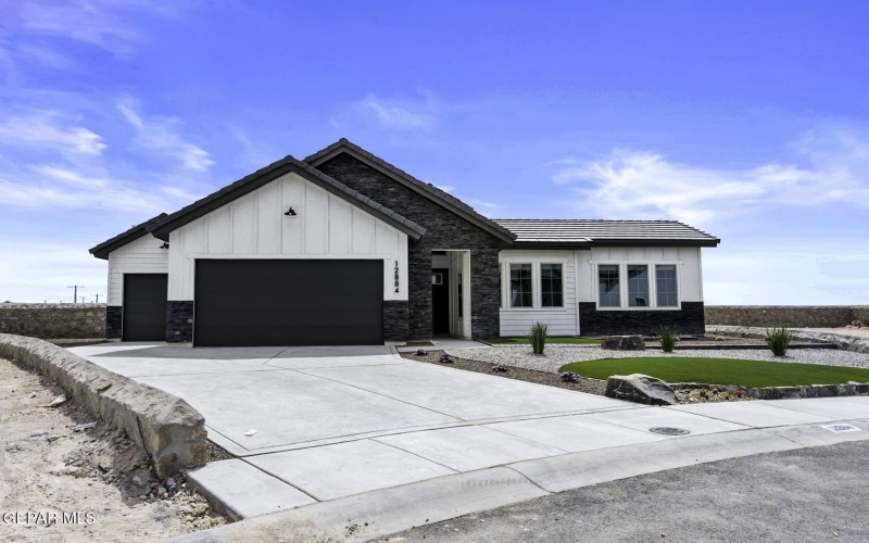 253 Rami Vista Place, El Paso, TX 79928, 4 Habitaciones Habitaciones , ,3 BañosBaños,Residential,En Venta,253 Rami Vista Place,0,936249